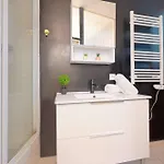 Loft Contemporain Apartment